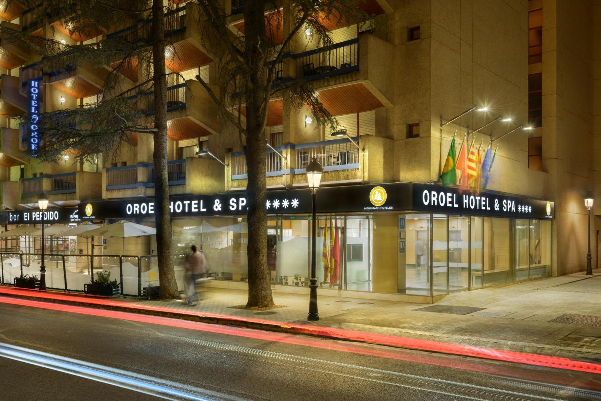 Oroel Hotel & Spa Jaca Exterior foto